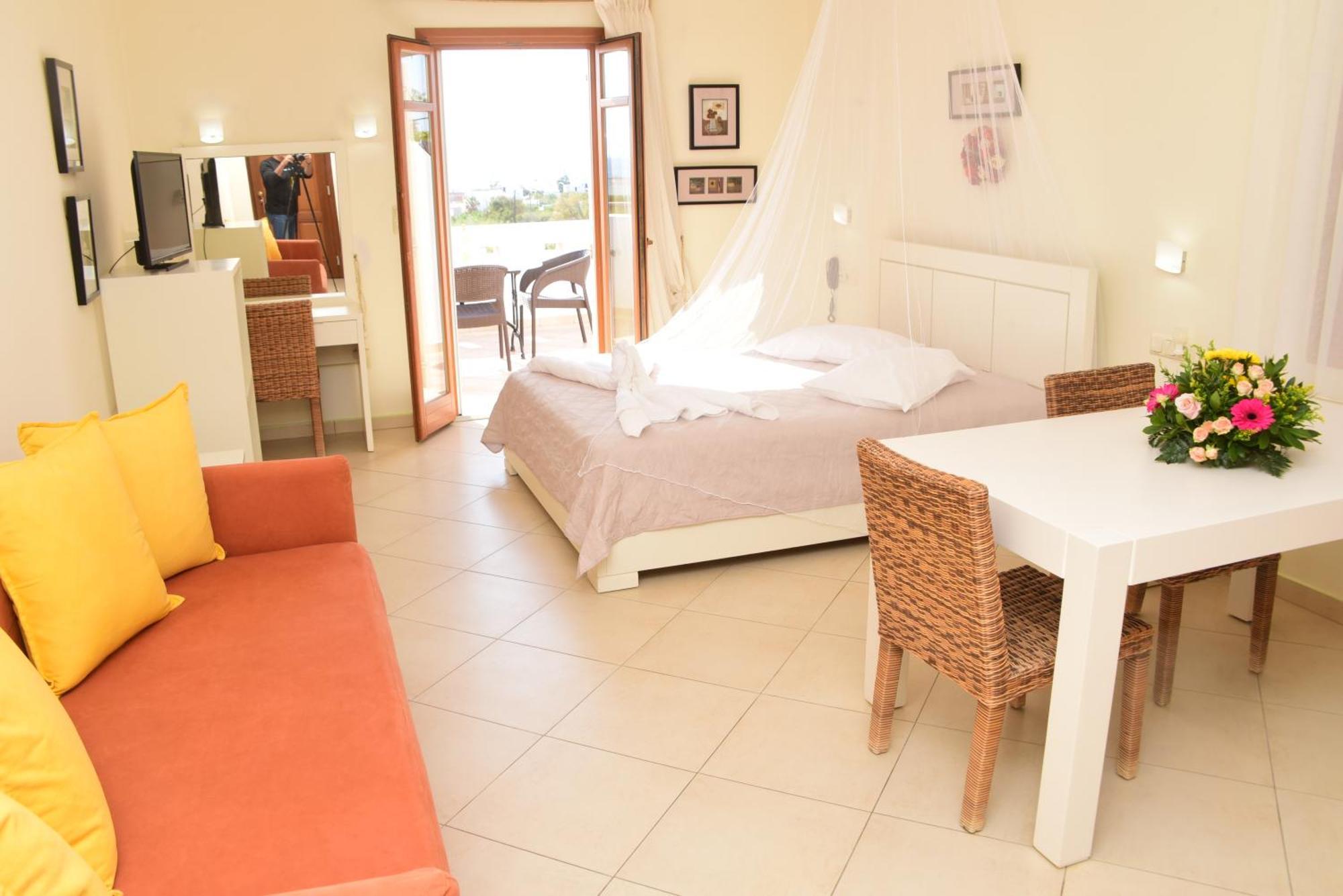 Margaritari Hotel Agia Anna  外观 照片