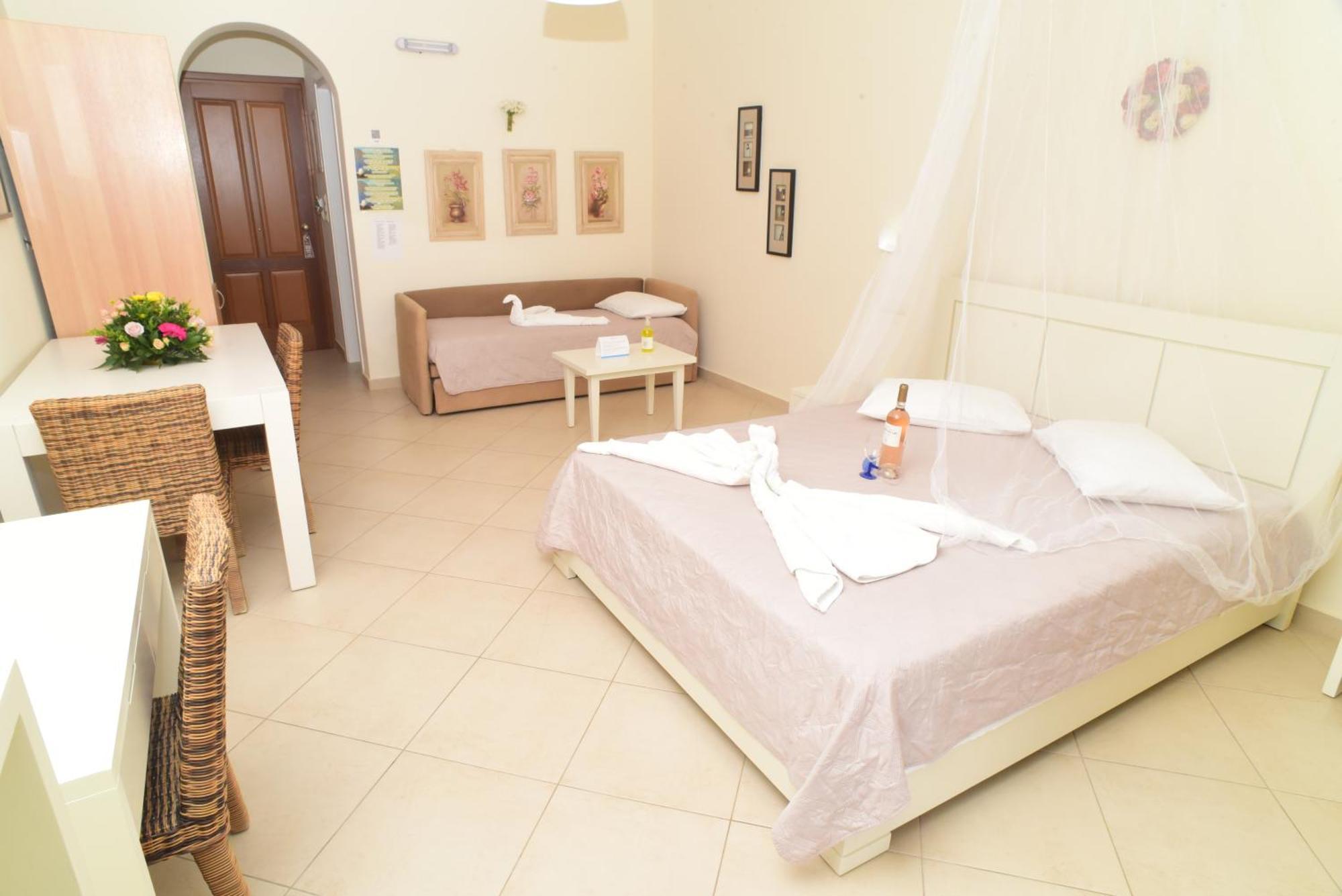 Margaritari Hotel Agia Anna  外观 照片