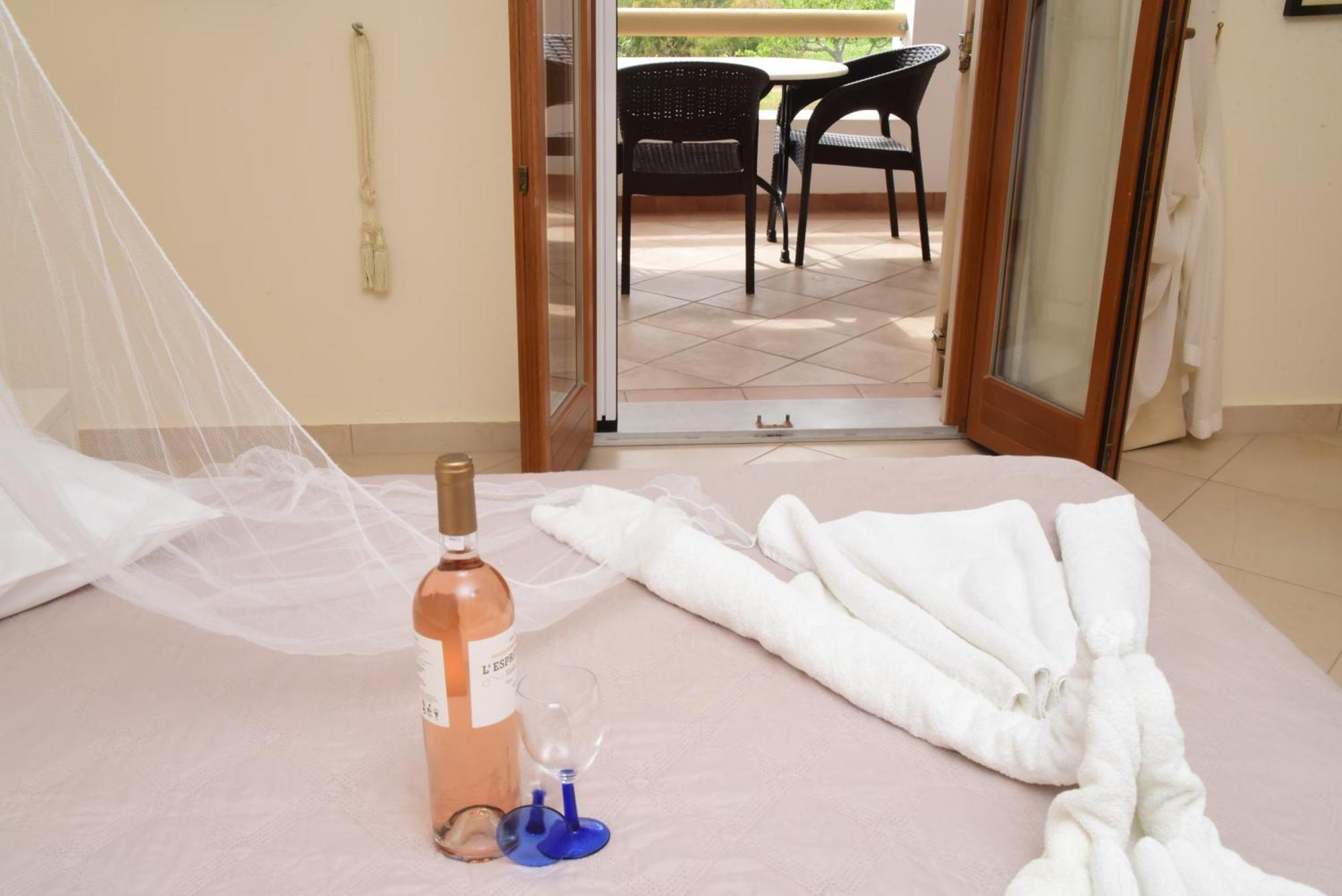 Margaritari Hotel Agia Anna  外观 照片